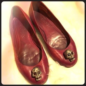 100%authentic Alexander McQueen size36 skull flat