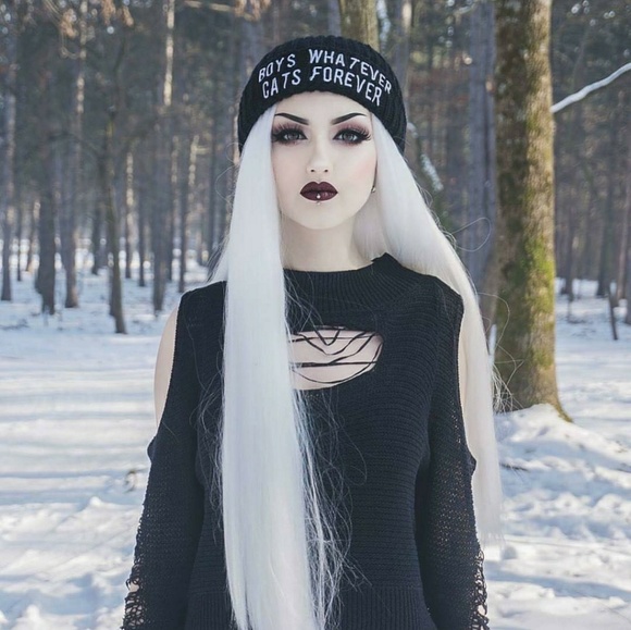 White Beauty Lacefront Wig 26-30 inches!!