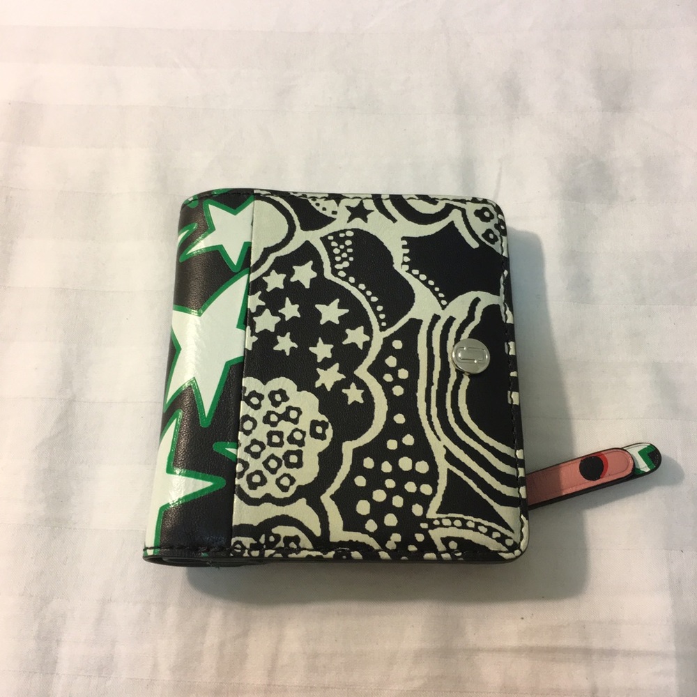 Marc Jacobs Landscape Billfold Wallet green multi