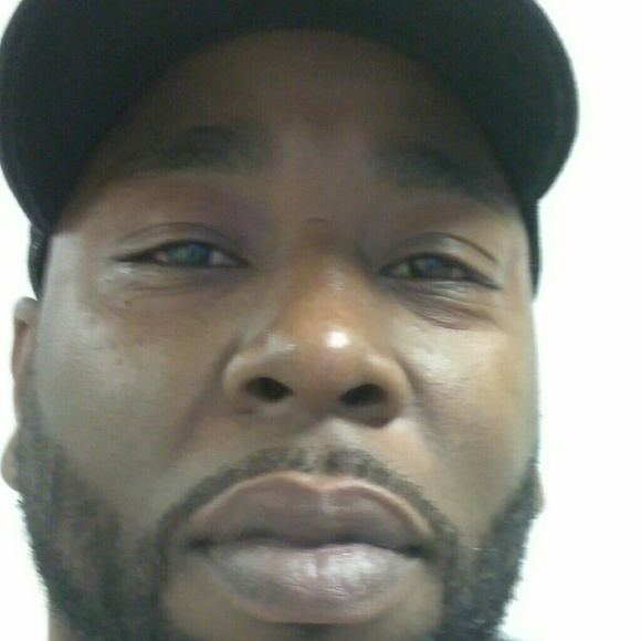 Meet your Posher, Gerald - Picture 1 of 1