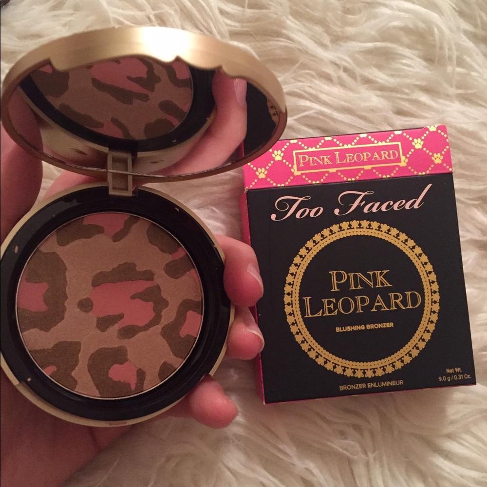 Too faced pink leopard blush and bronzer