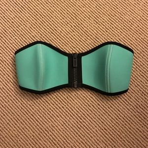 Triangl Winnie neoprene bikini top