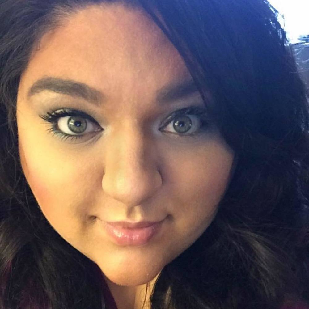 Meet your Posher, Brooke