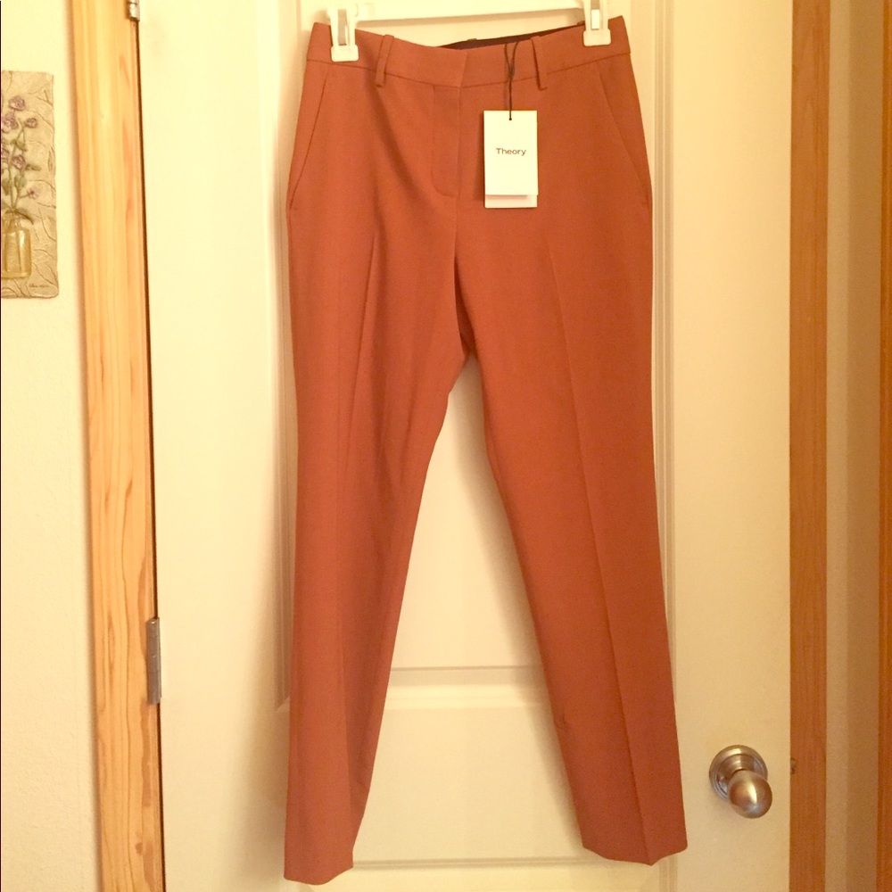🆕 Theory Slacks