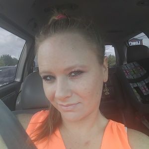 Meet your Posher, Stacey