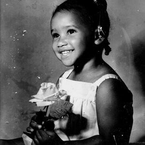 Meet your Posher, Nikema