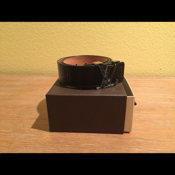 Authentic Louis Vuitton Black Leather Belt 90/36 - Picture 2 of 4