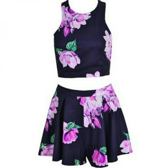 Floral 2 piece set - Picture 2 of 4