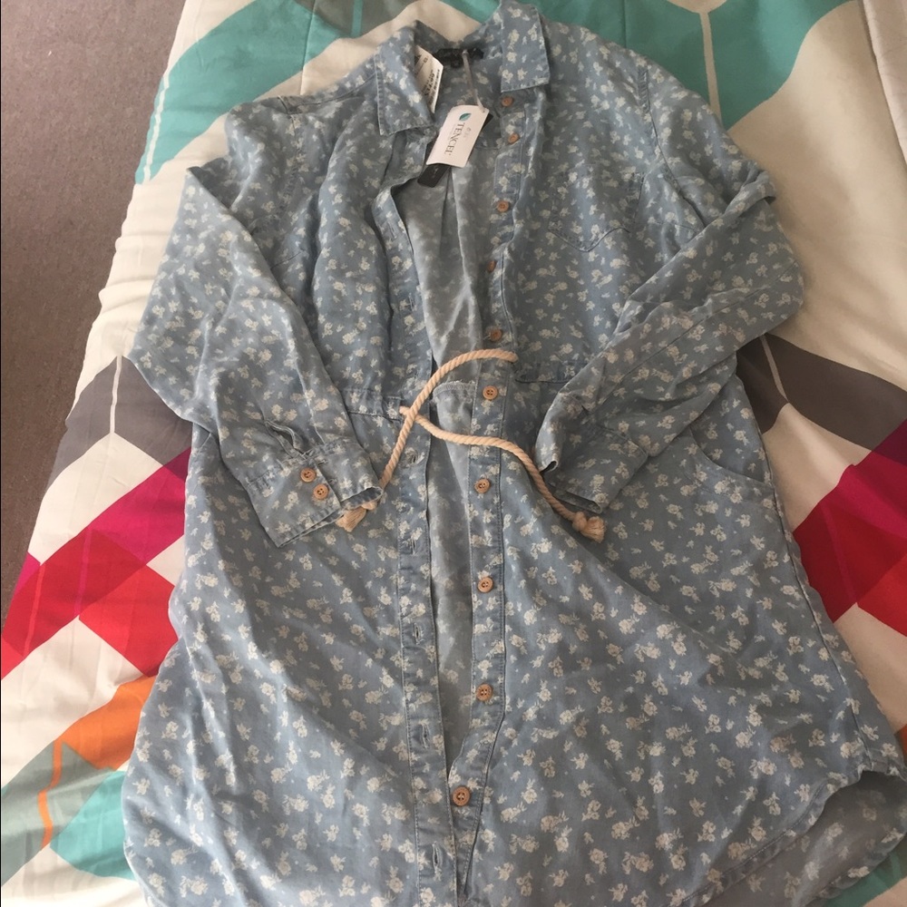 Women's draw string shirt!!