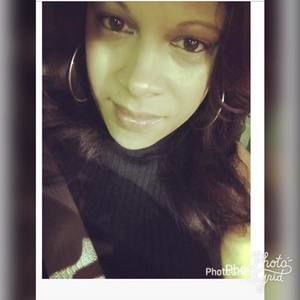 Meet your Posher, Tanisha