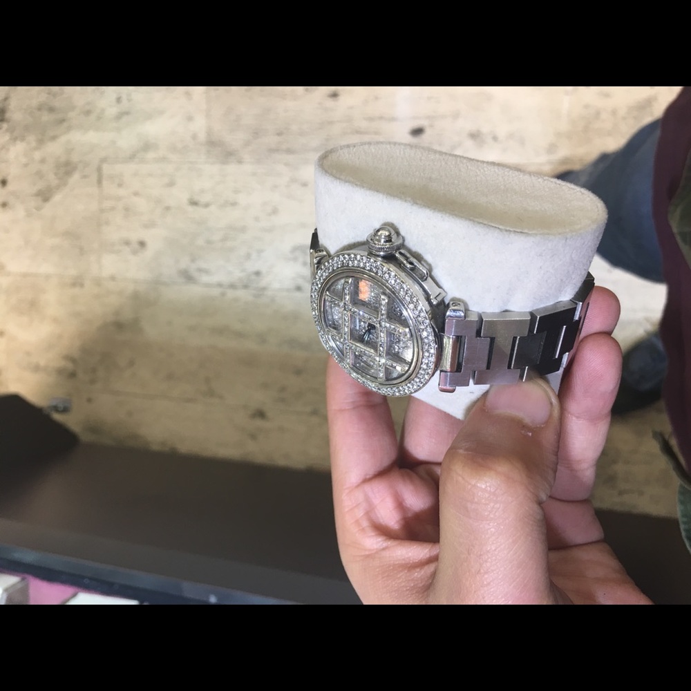 Authentic Cartier Pasha - Picture 2 of 3
