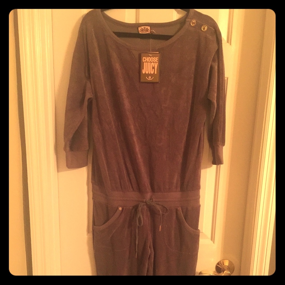 Authentic juicy couture off /on shoulder romper.