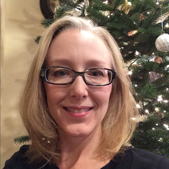 Meet your Posher, Tracy - Picture 2 of 3