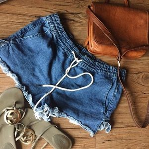 BDG | Drawstring med wash jean shorts | small