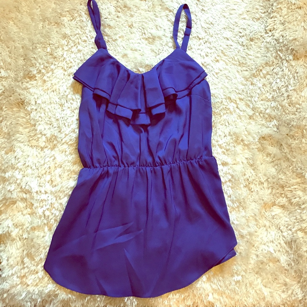Ruffle top