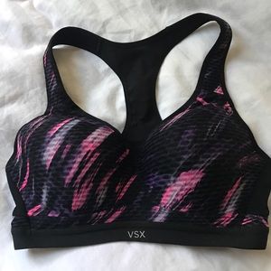 NWOT Victoria's Secret Sport Bra 34C