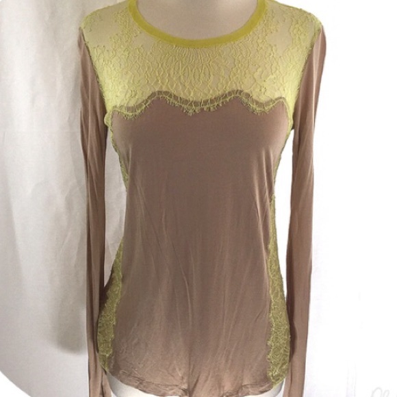 SOLD Bcbg top - Picture 7 of 8