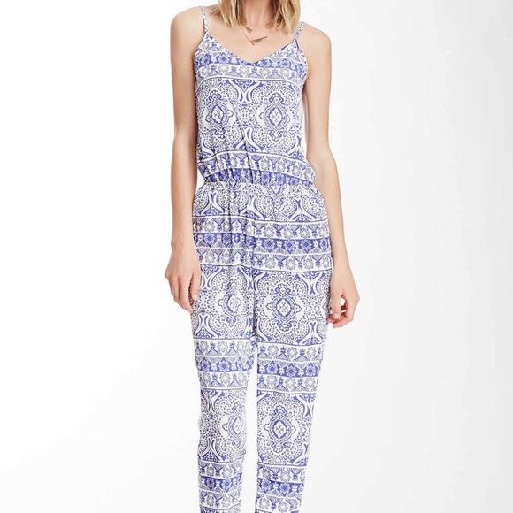 Peach Love Cream Pants - Printed jumpsuit