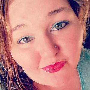 Meet your Posher, Laci