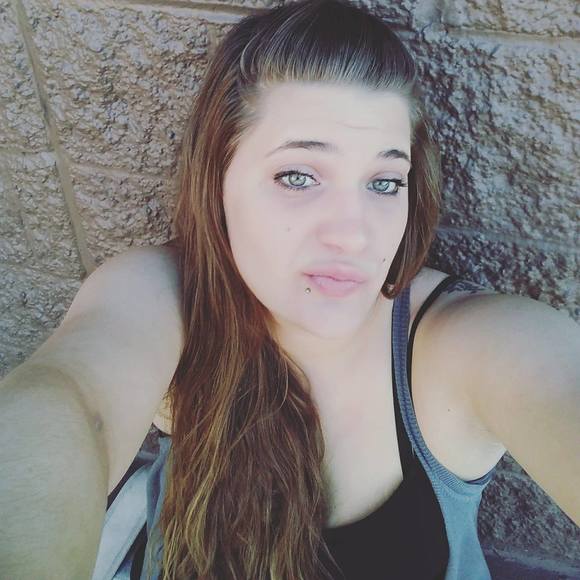 Meet your Posher, Christen - Picture 1 of 1