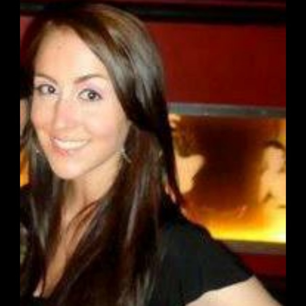 Meet your Posher,   Samantha