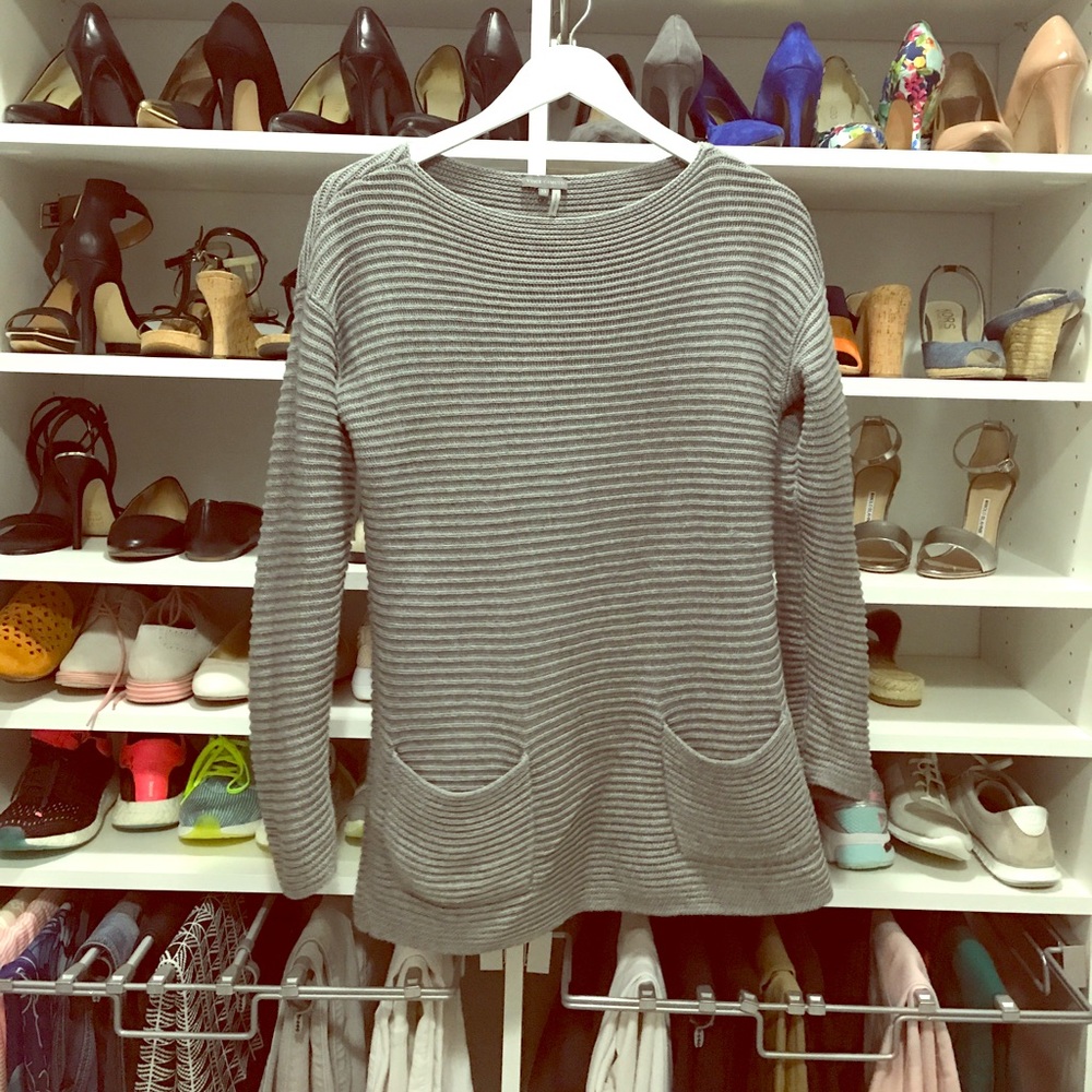 Like New Vince Camuto oversized sweater