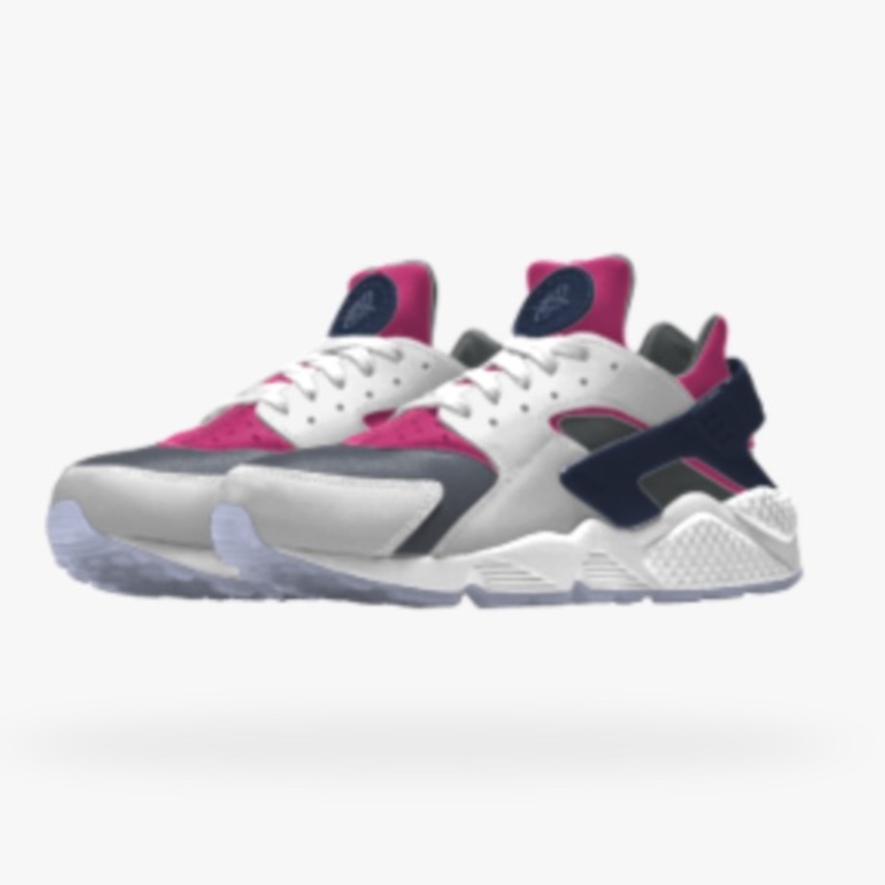 NWT HUARACHE navy, pink, 6,7,8,9 paypal -140$!!