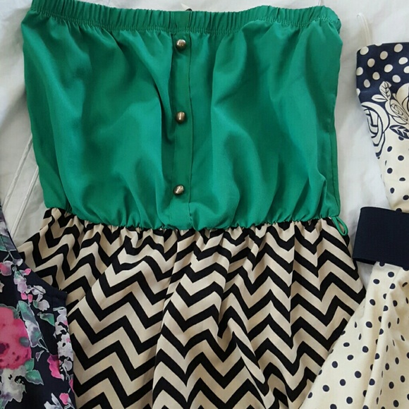 Four Cute Dresses! - Picture 3 of 4