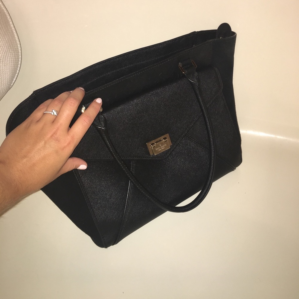 Black Kate spade purse