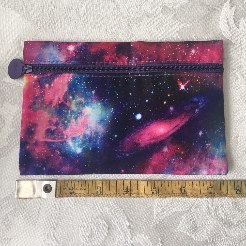 Makeup bag