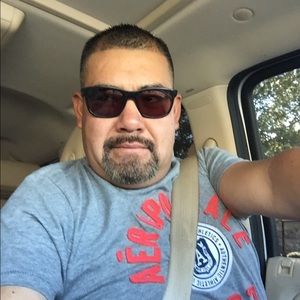 Meet your Posher, Leonel