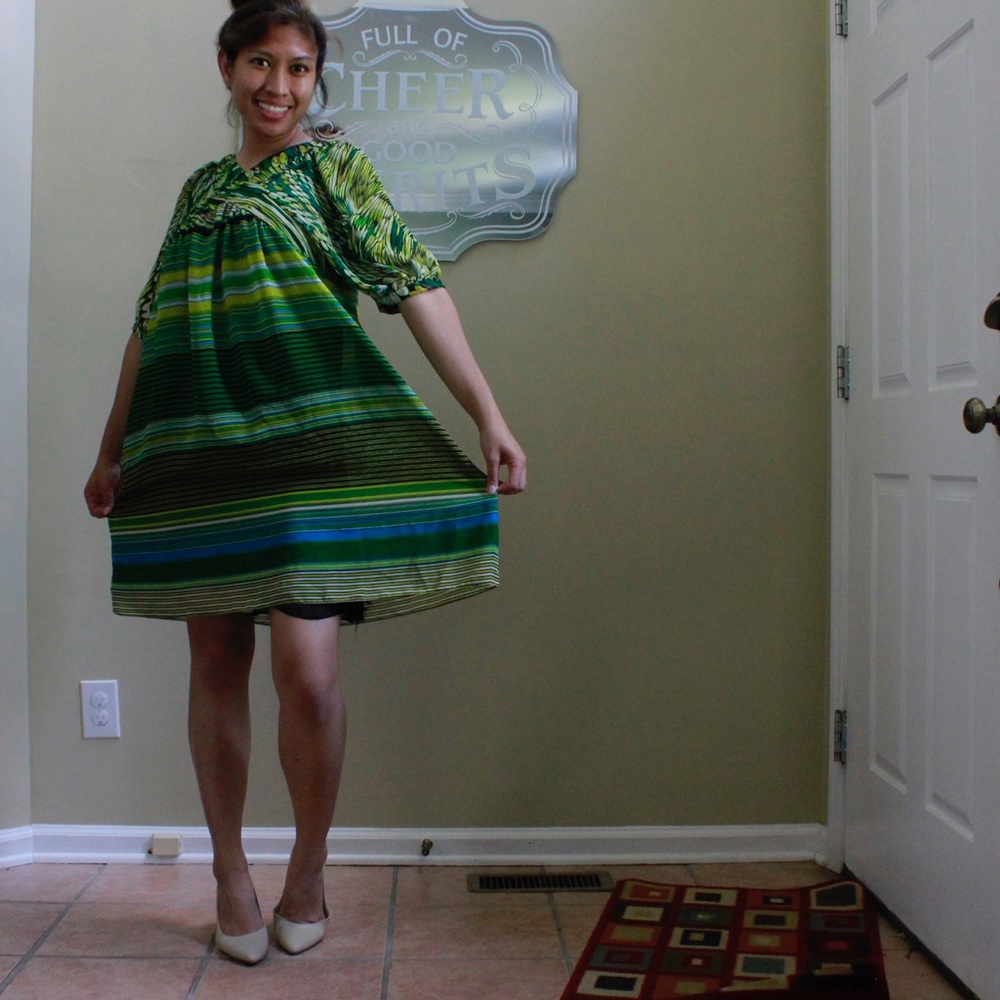 Fun dress - Picture 4 of 5