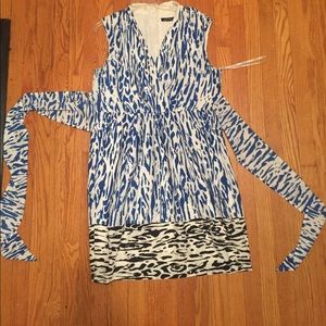 Beautiful dress by designer Ellen Tracey