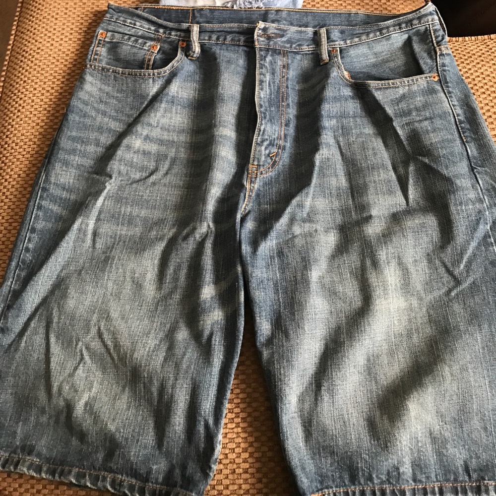 Men's jean shorts