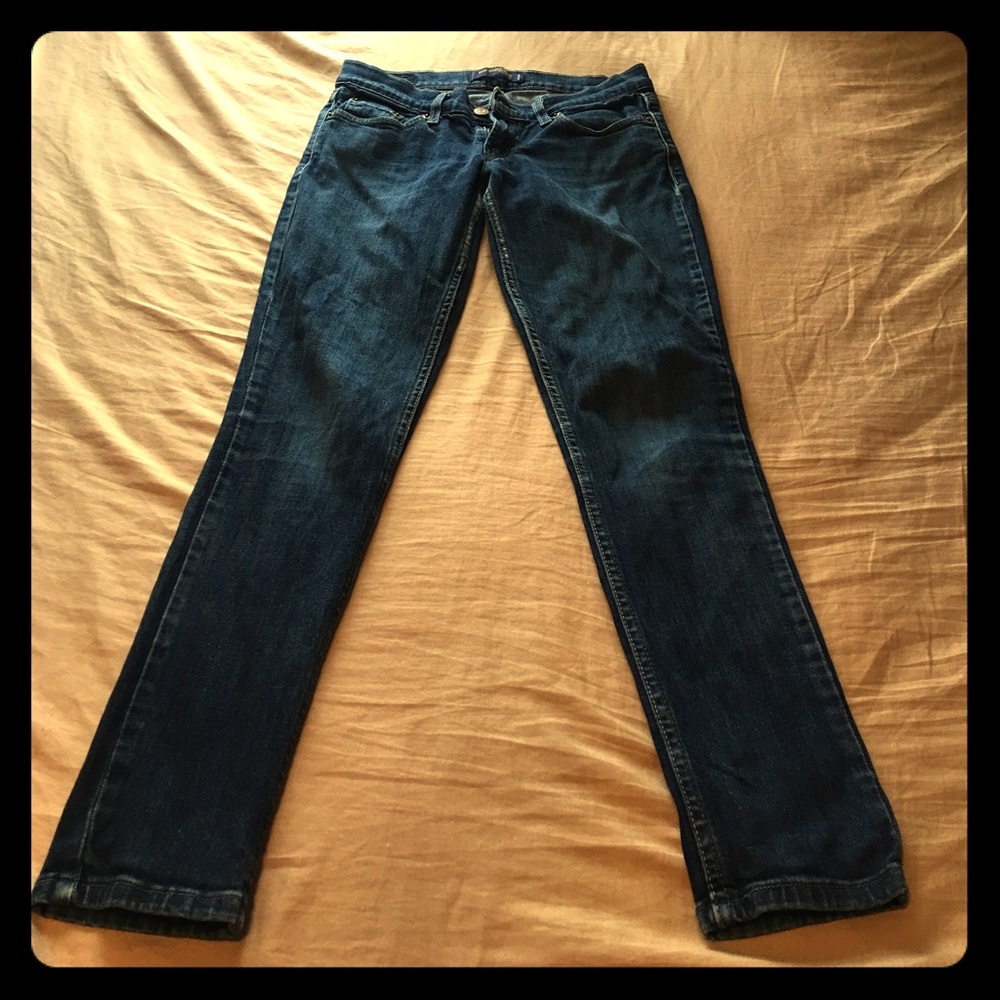 Low rise Levi's skinny jeans
