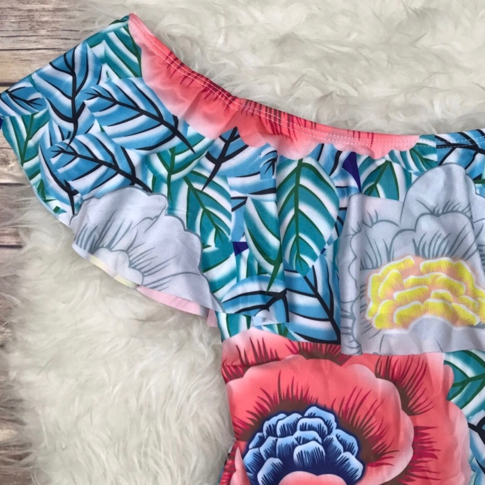 Bora Bora Floral Off the Shoulder One Piece - Picture 4 of 8