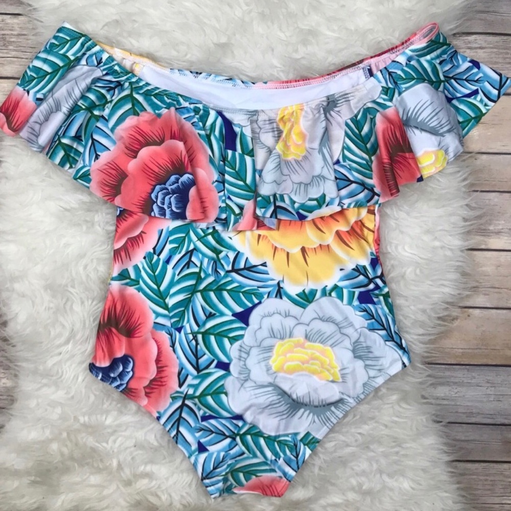 Bora Bora Floral Off the Shoulder One Piece - Picture 5 of 8