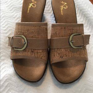 Slip on shoe w cork