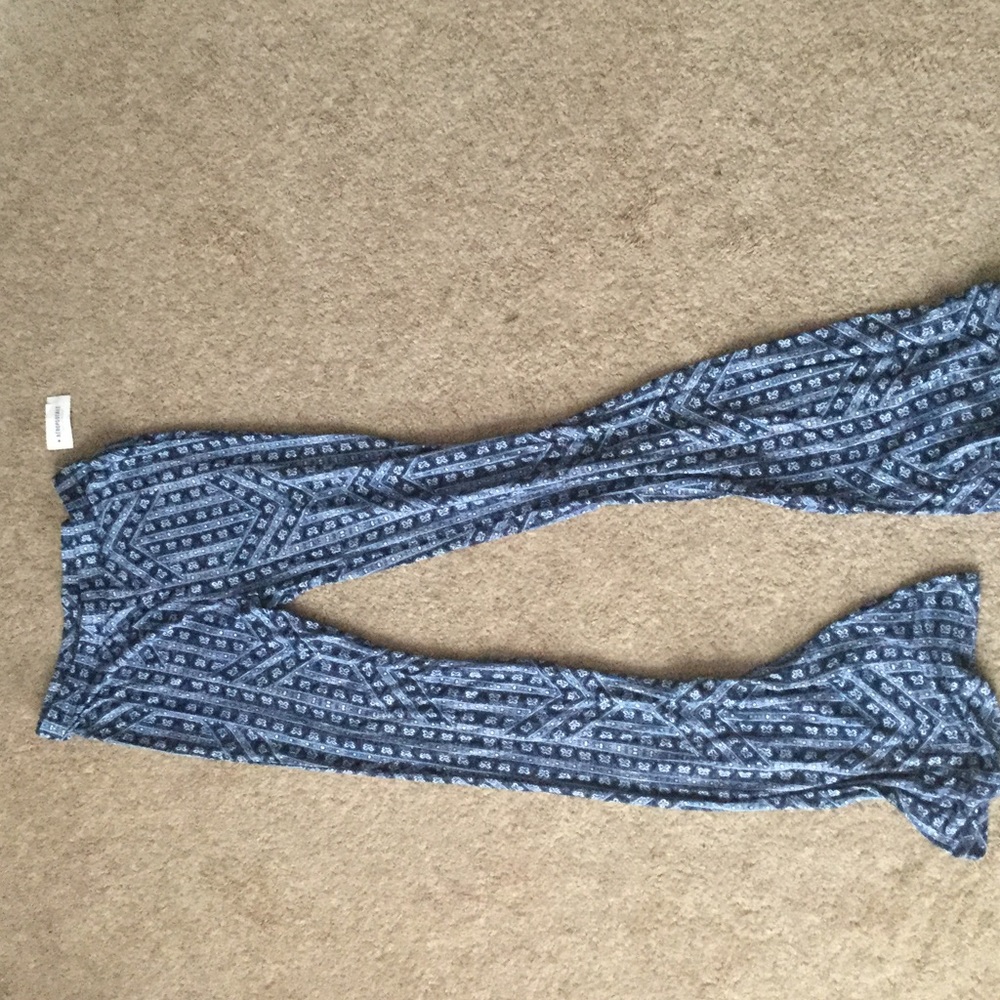 Hippy styled flown pants.