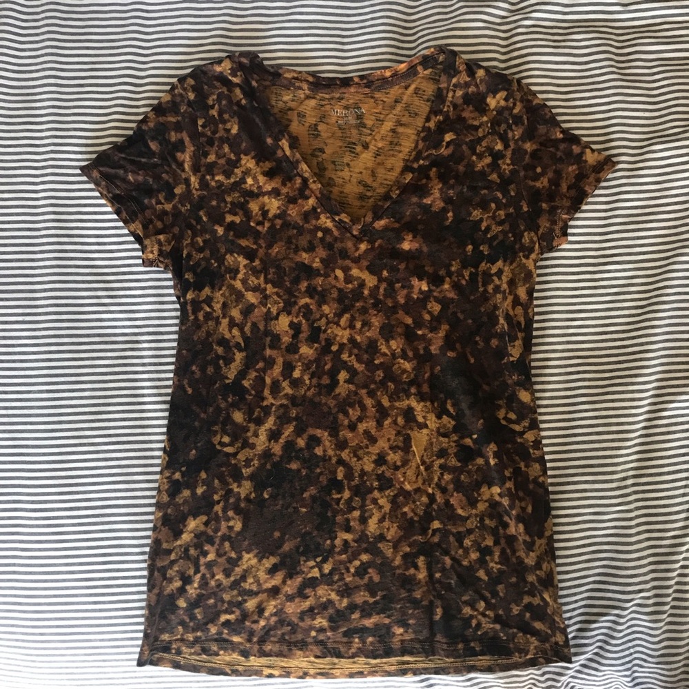 🚫SOLD LOCALLY🚫V-Neck Merona T-Shirt