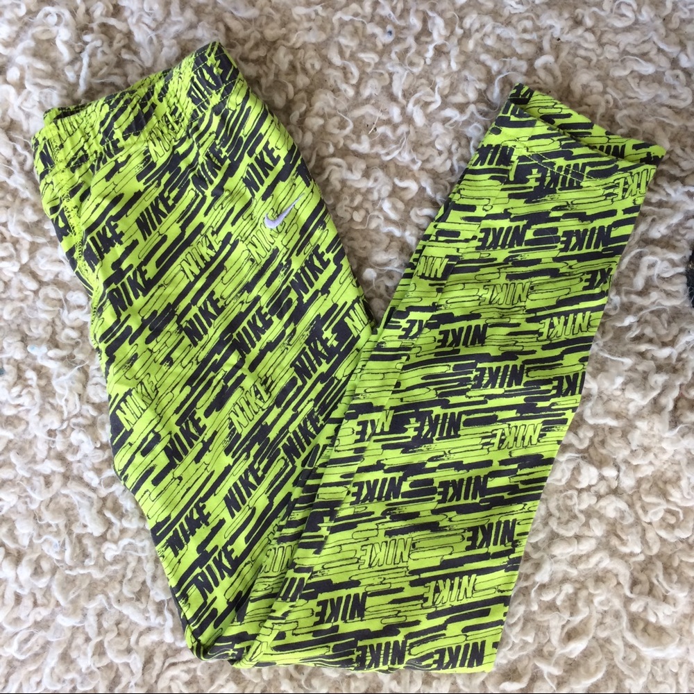 Neon Nike leggings