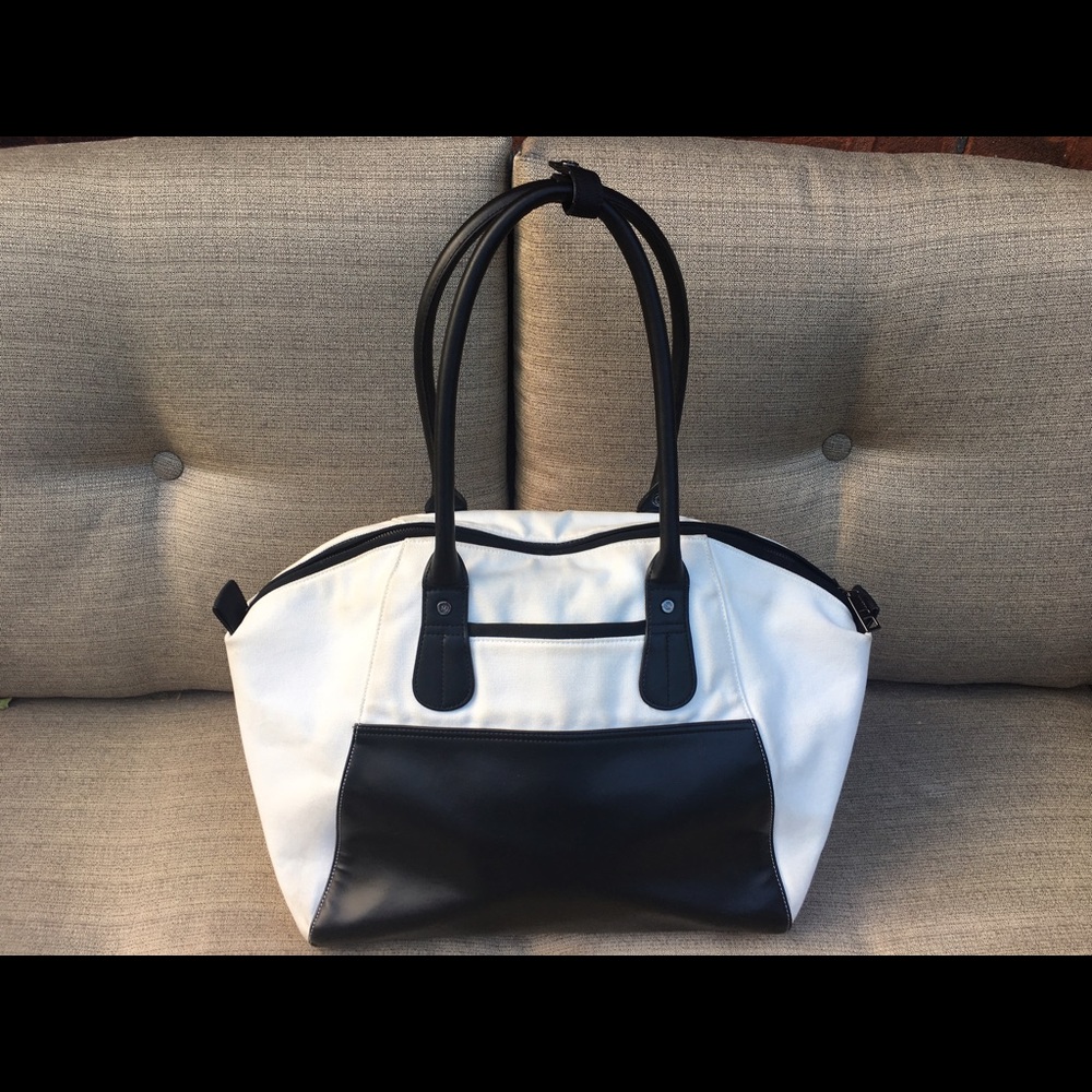 Lululemon Duffel Bag