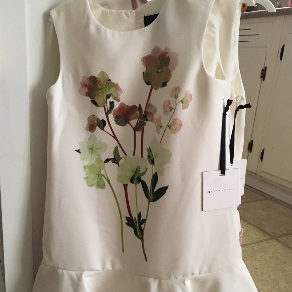 Victoria beckham toddler