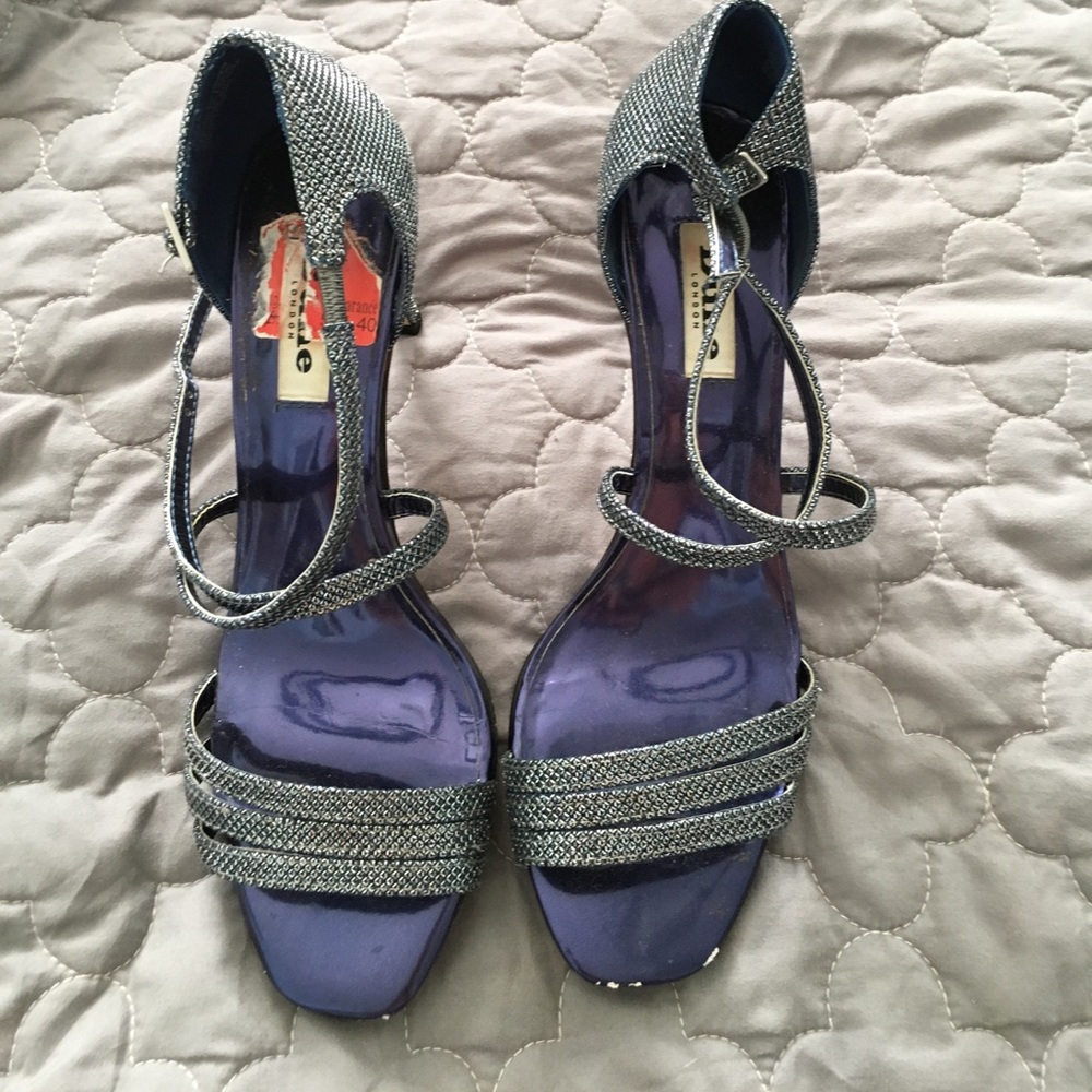 ❌SOLD❌Dune London Heels