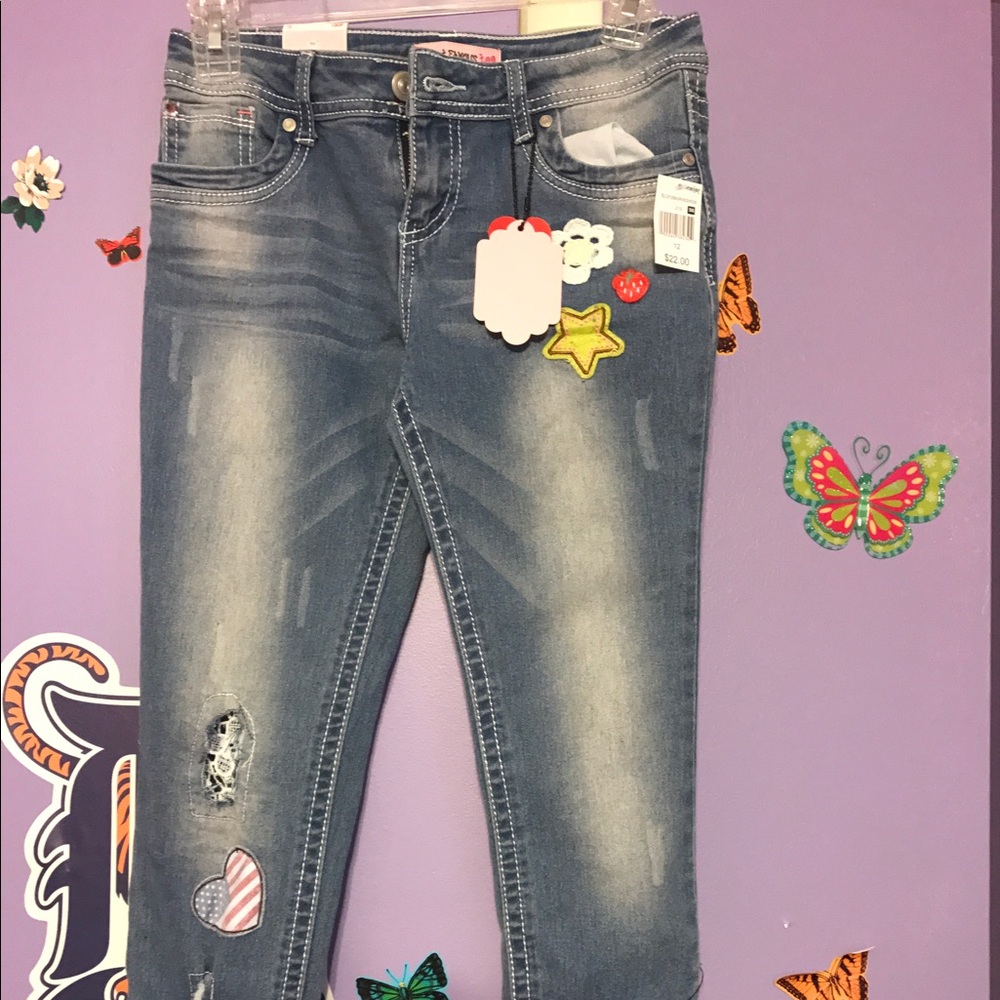 NWT Girls size 12 Capri pant All Most Famous Brand