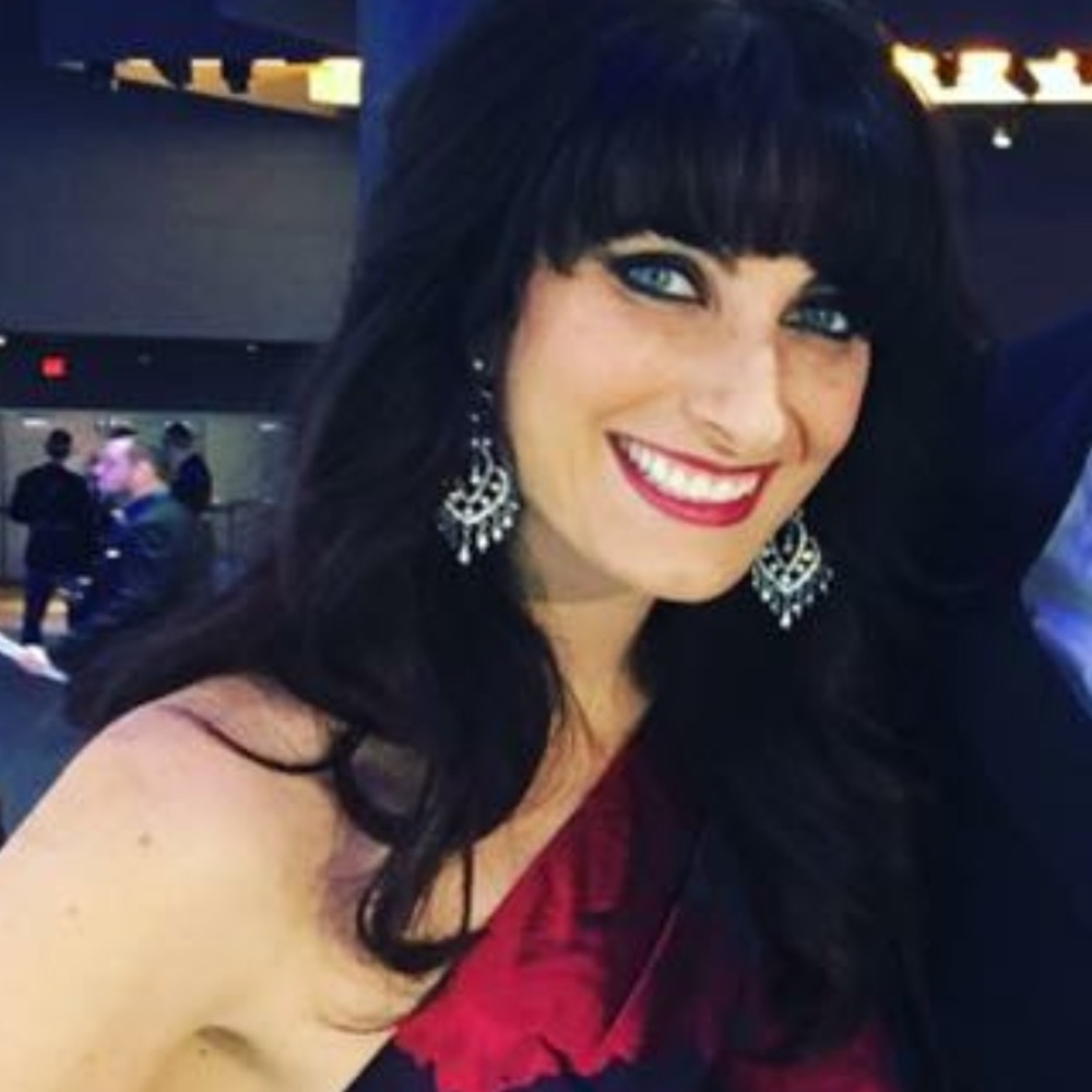 Meet your Posher, Alexandra