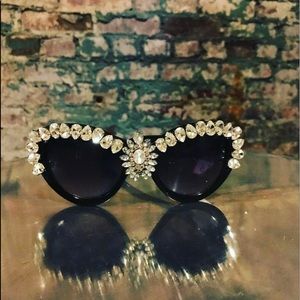 Sunglasses; bling cateye sunglasses