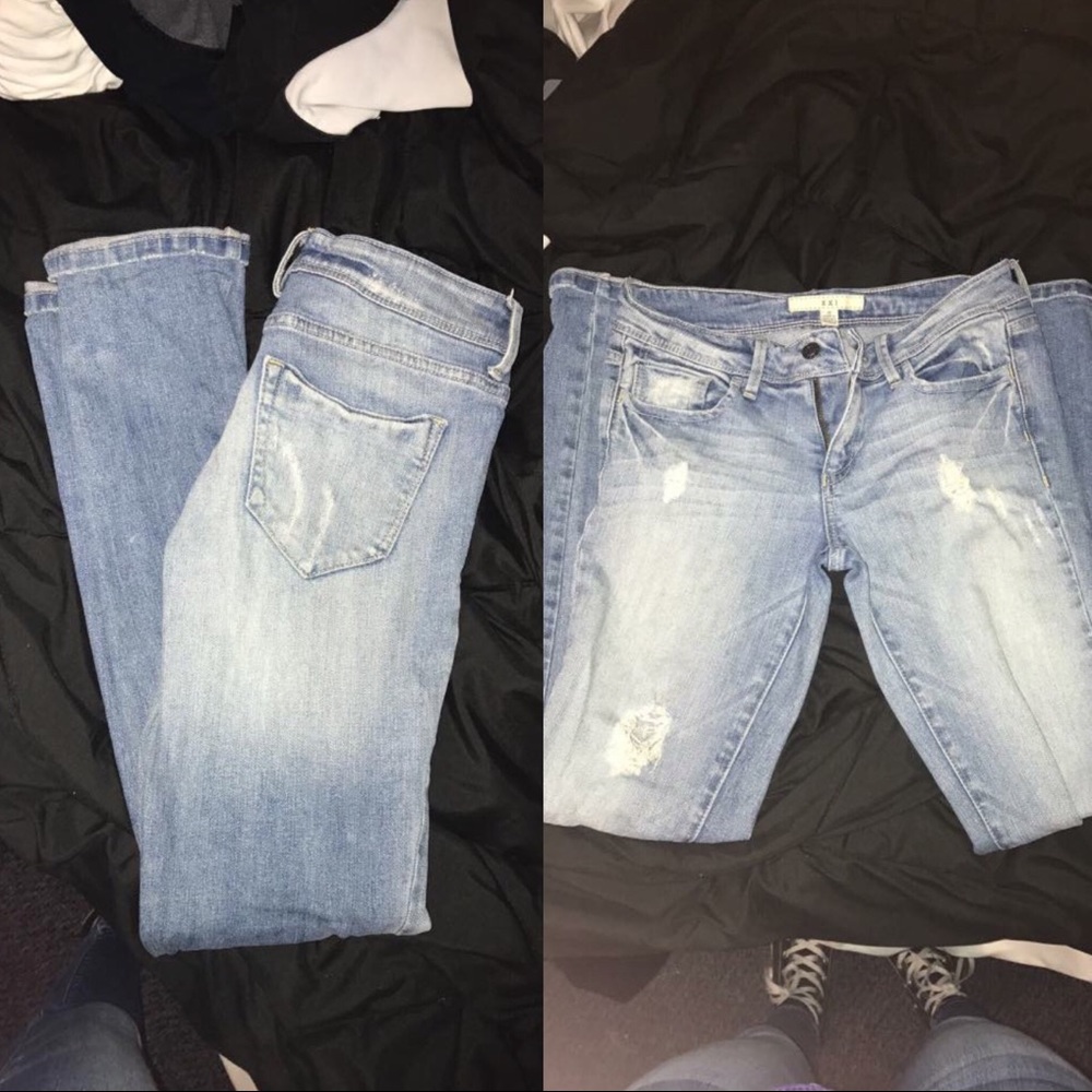 forever 21 distressed jeans