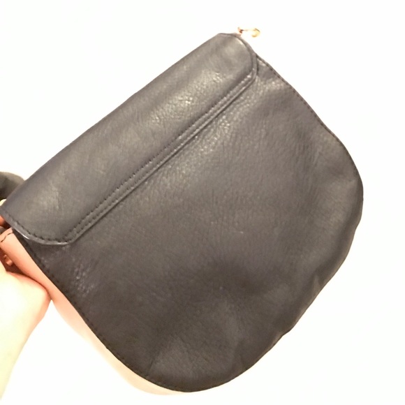 Tory Burch purse - Picture 3 of 8