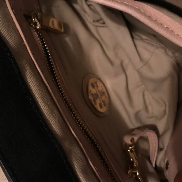 Tory Burch purse - Picture 6 of 8